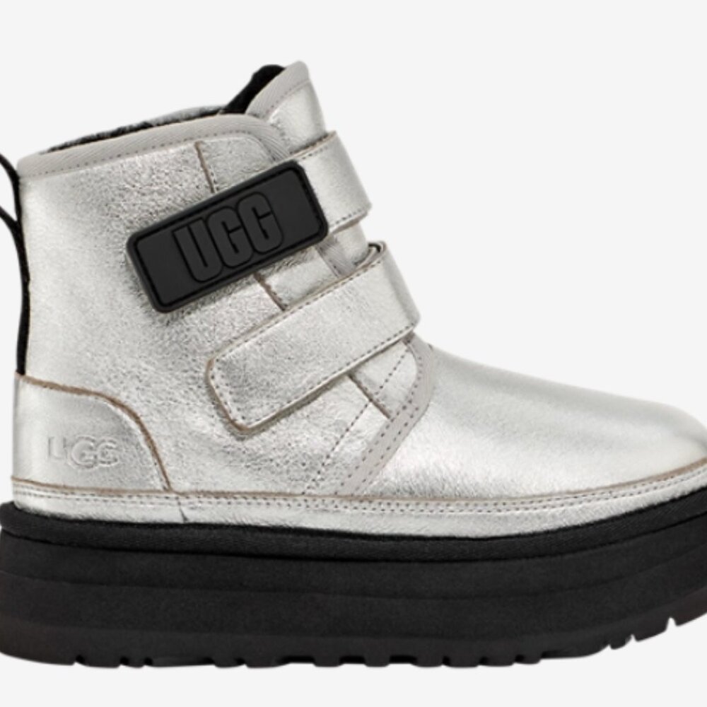UGG Girl's Neumel Platform Silver Leather, Big Kid Size 5 M (Fits Women's 7.5/8)